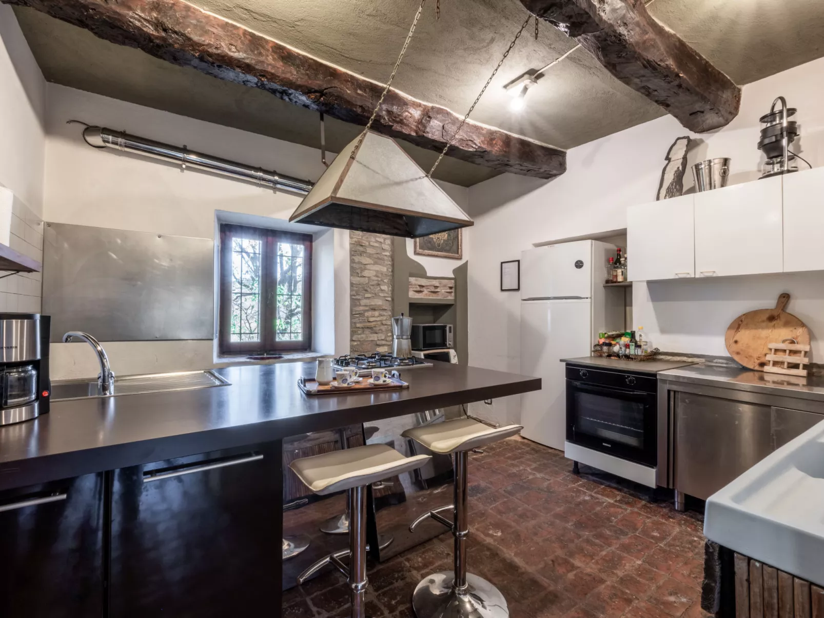 Borgo del Riondino-Inside