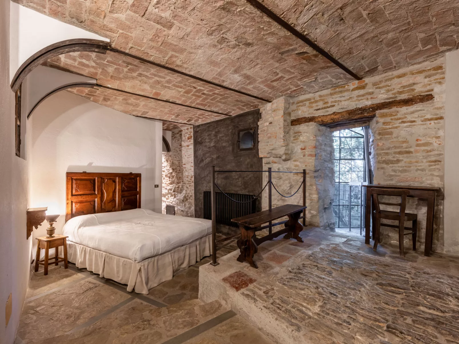 Borgo del Riondino-Inside