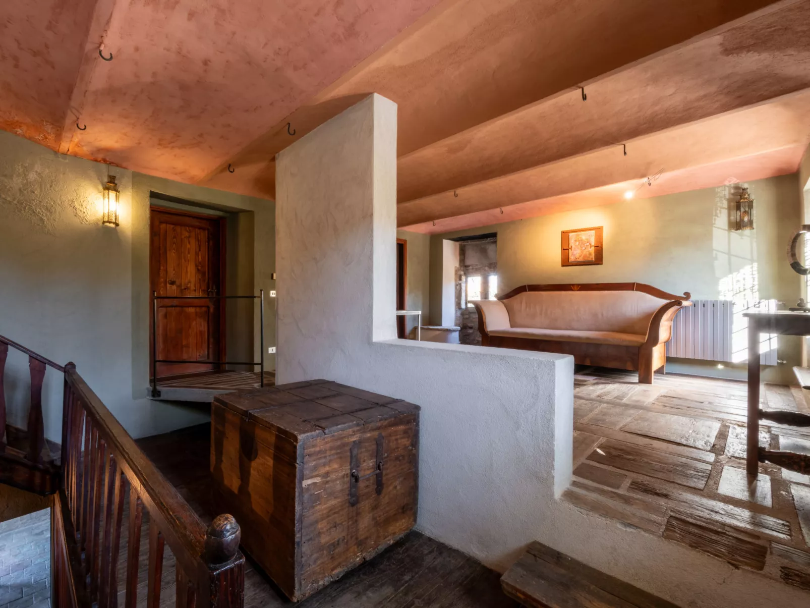 Borgo del Riondino-Inside