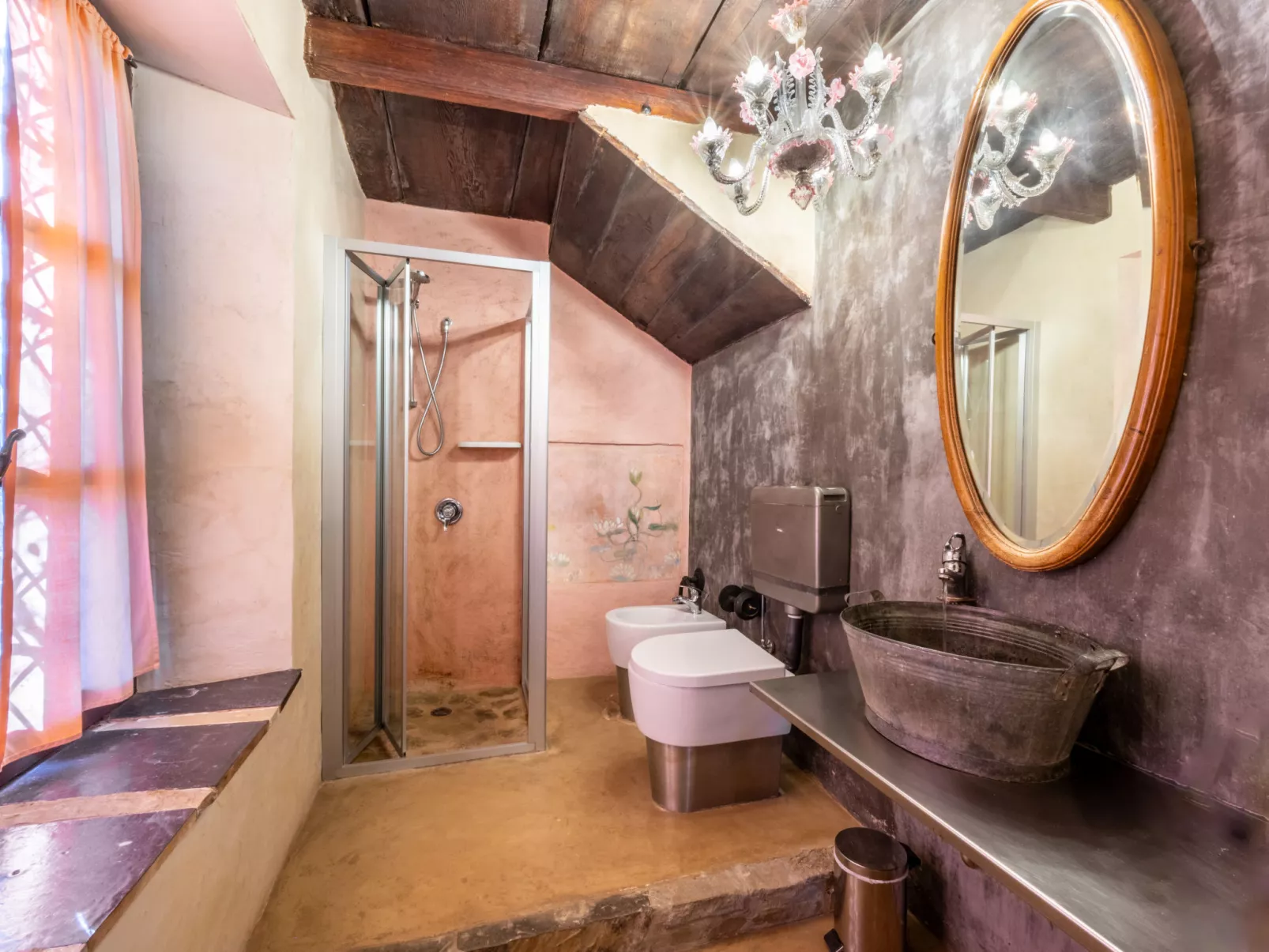 Borgo del Riondino-Inside