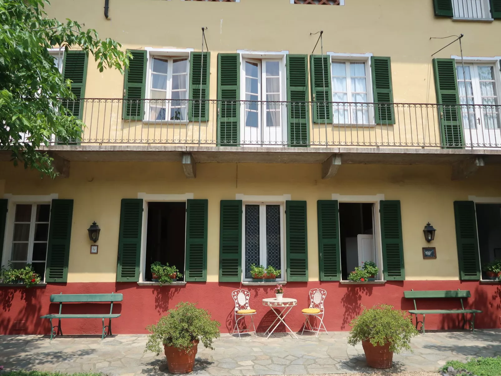 Dimora Berchiatti-Outside