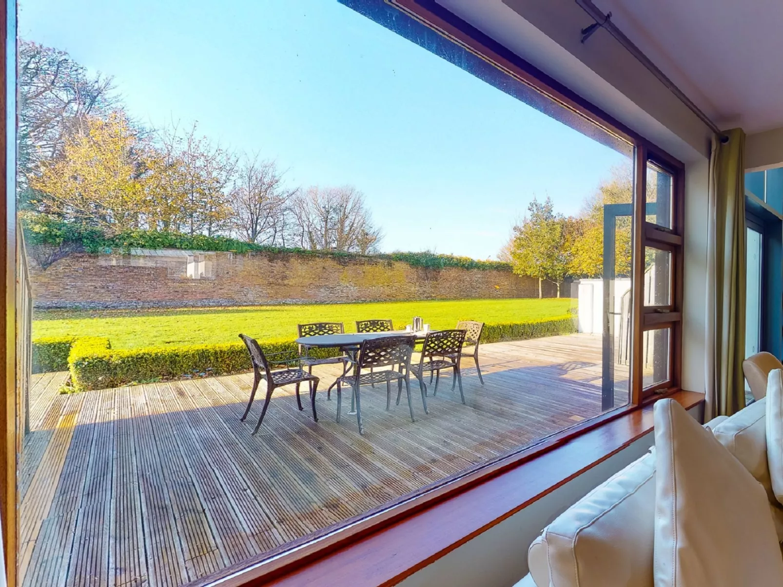 Castlemartyr Holiday Lodge-Draußen