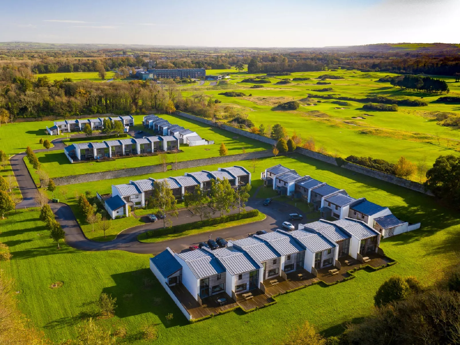 Castlemartyr Holiday Lodge-Draußen