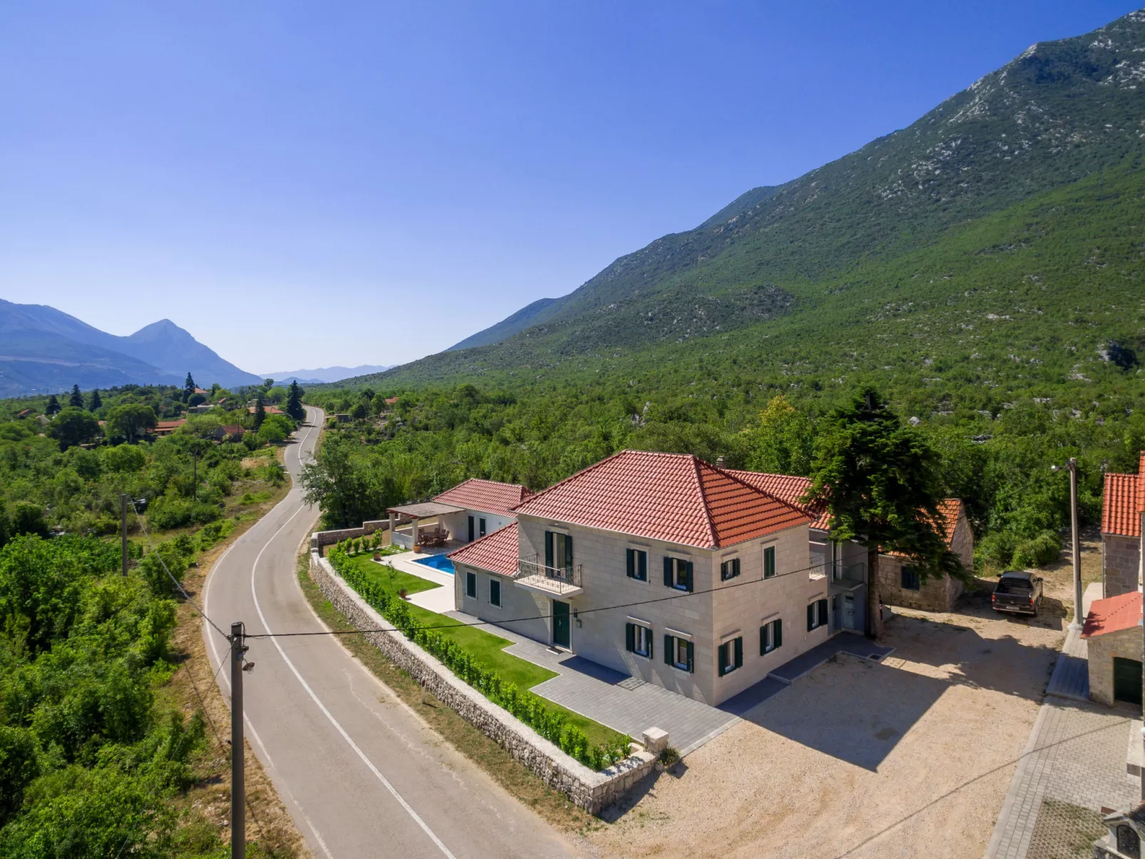 Villa Župa-Outside
