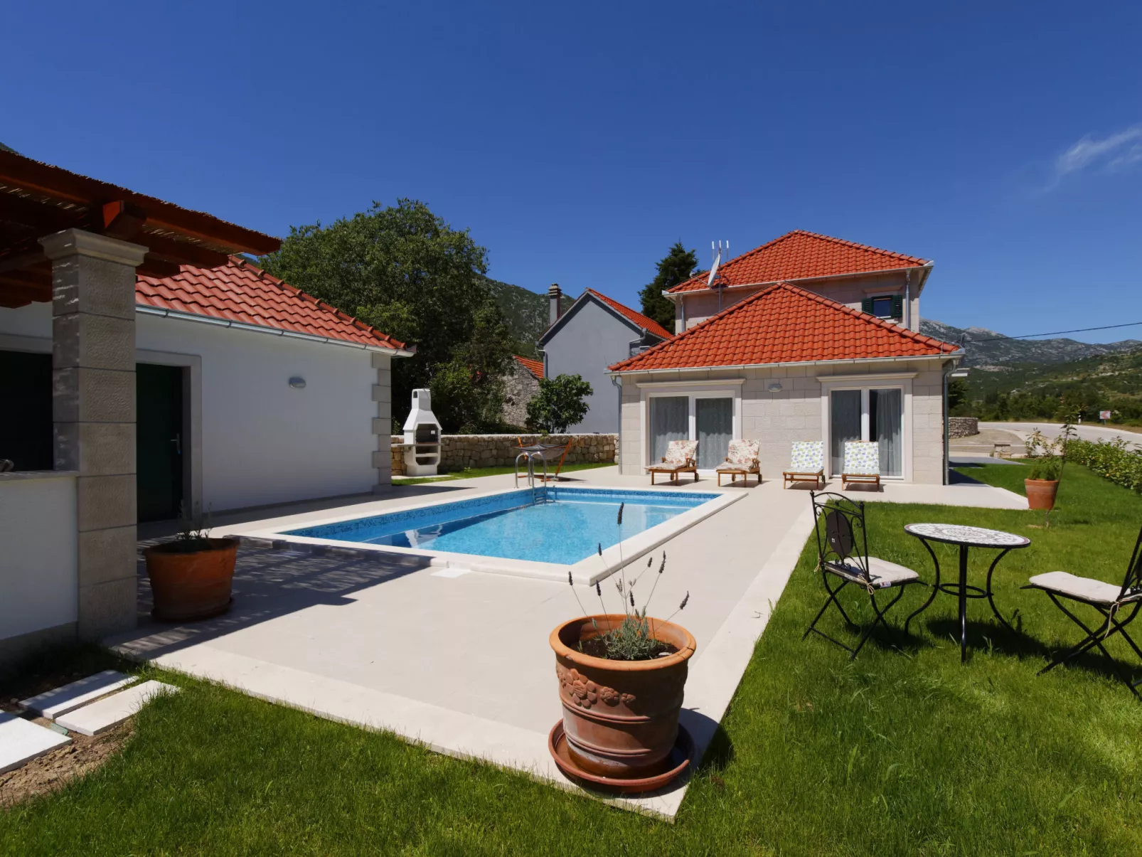 Villa Župa-Outside