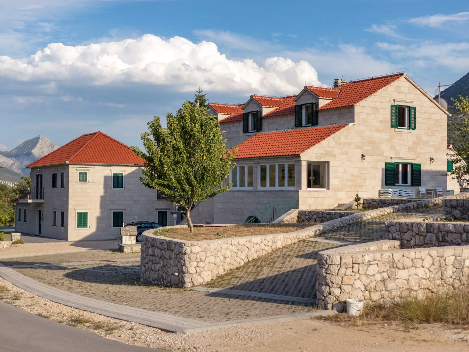 Villa Roglić-Outside