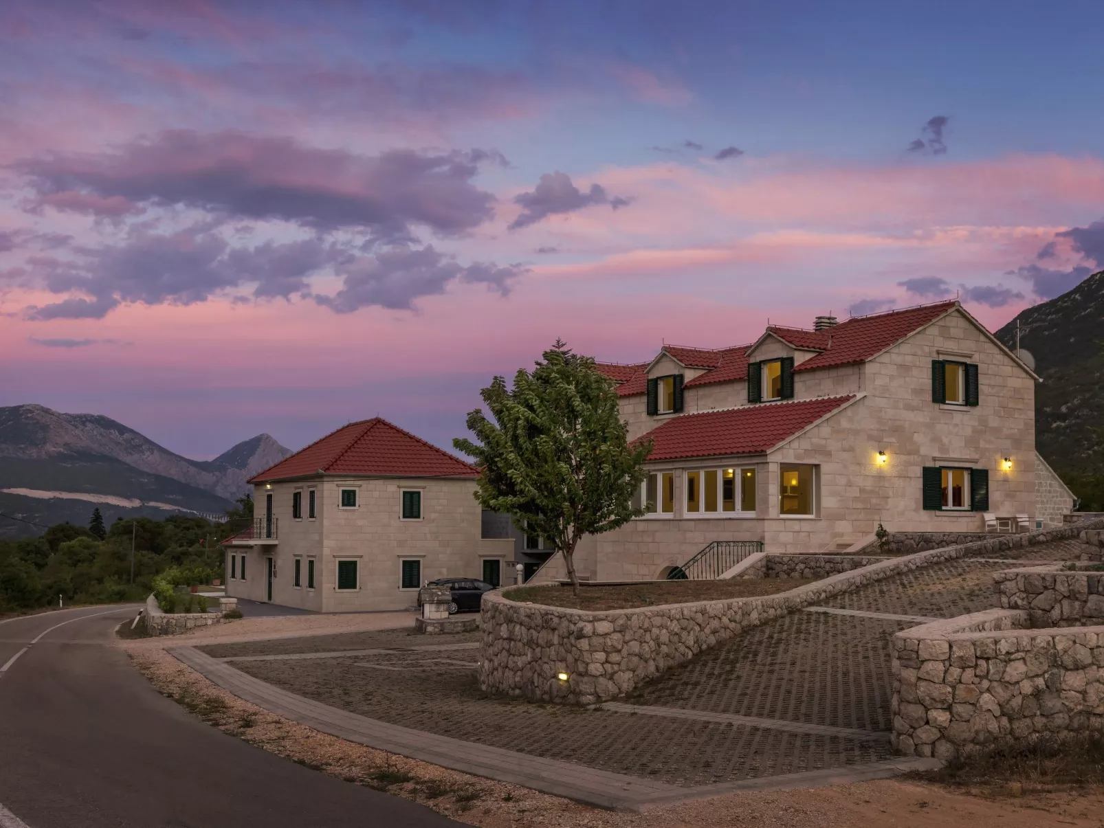 Villa Roglić-Outside