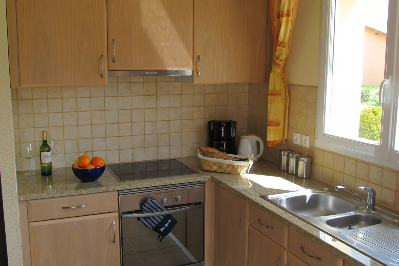 Les Forges - Bleu de Vibraye-Kitchen
