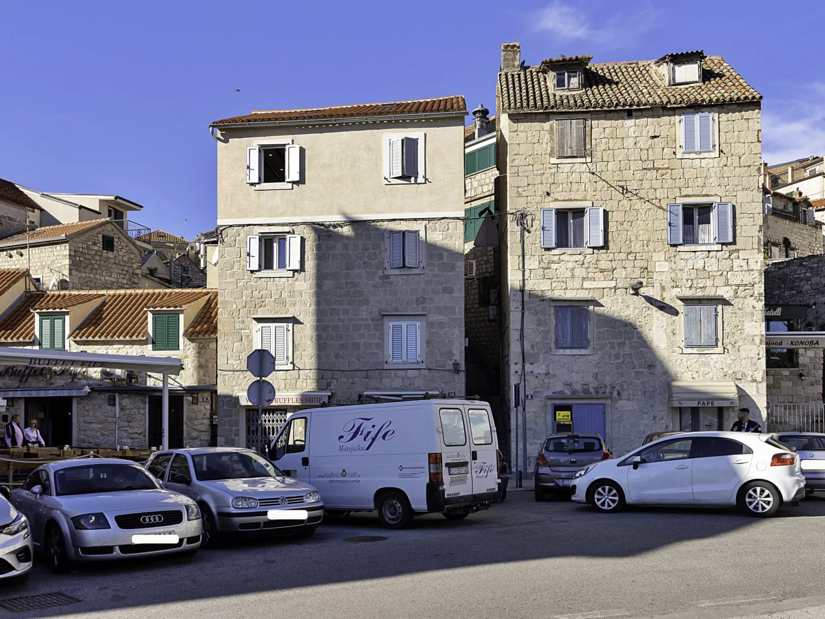 Lara's House-Dehors