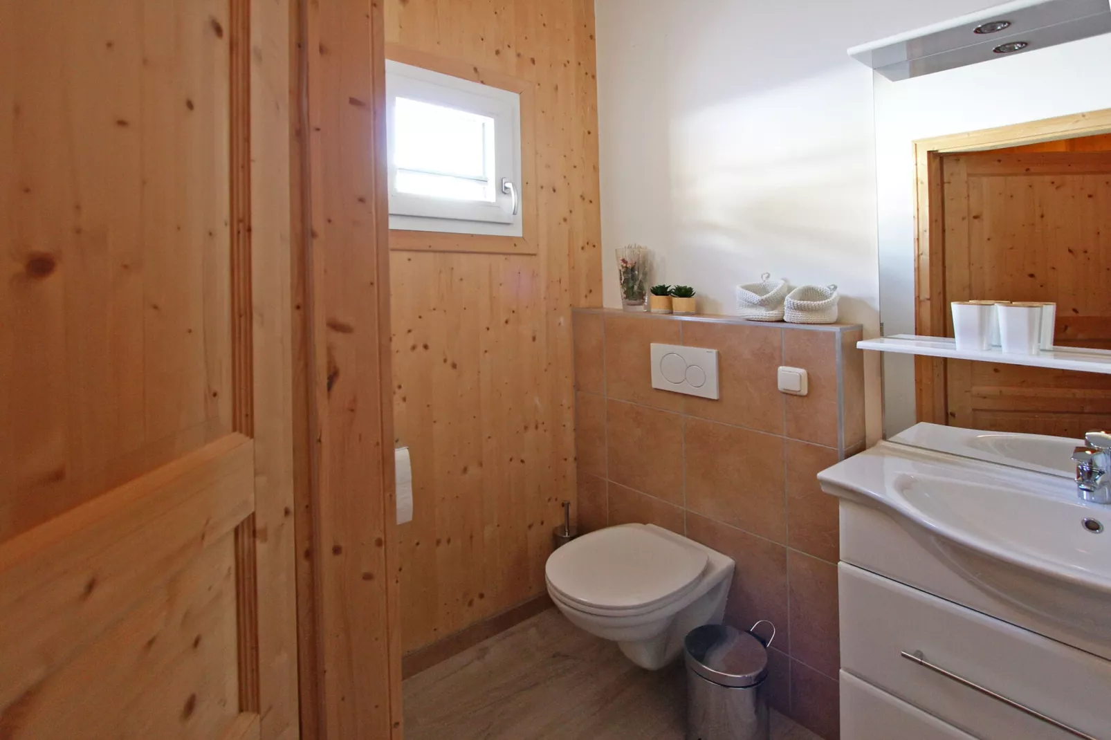 Chalet Pistenstüberl-Bathroom
