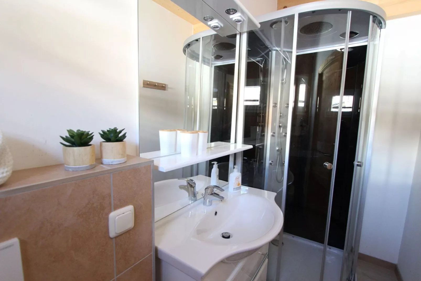Chalet Pistenstüberl-Bathroom