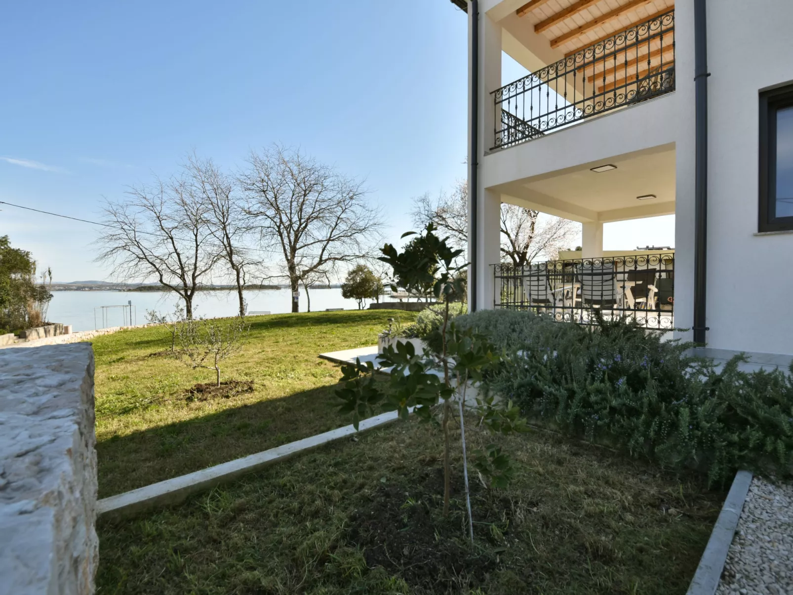 Sea side-Outside
