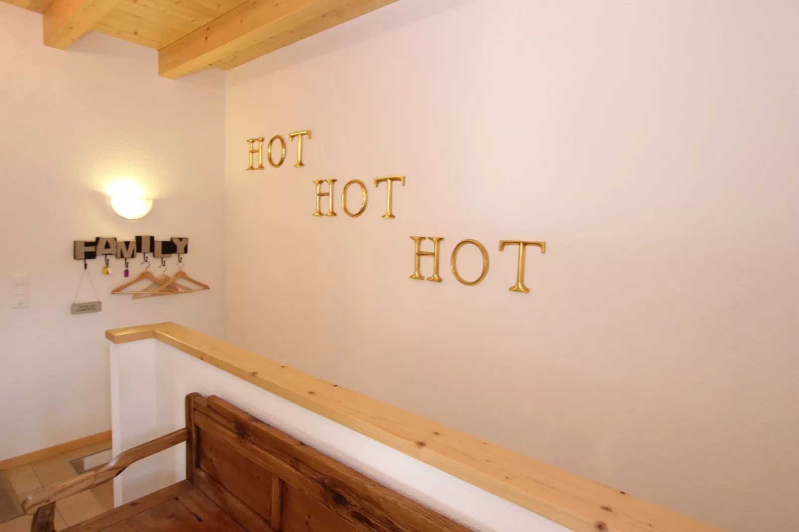 Chalet Chaud-Landing