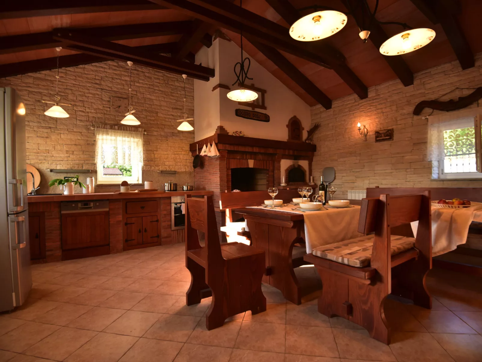 Villa Škavre-Inside