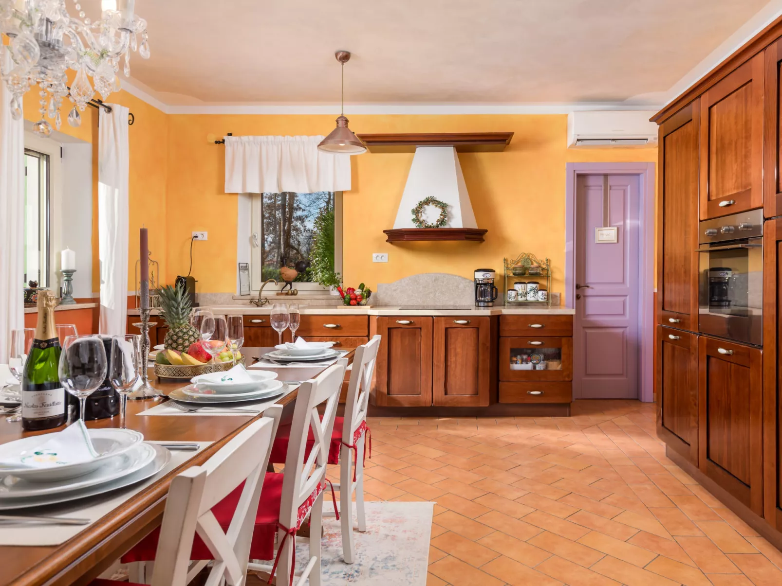 Villa Goretini-Inside
