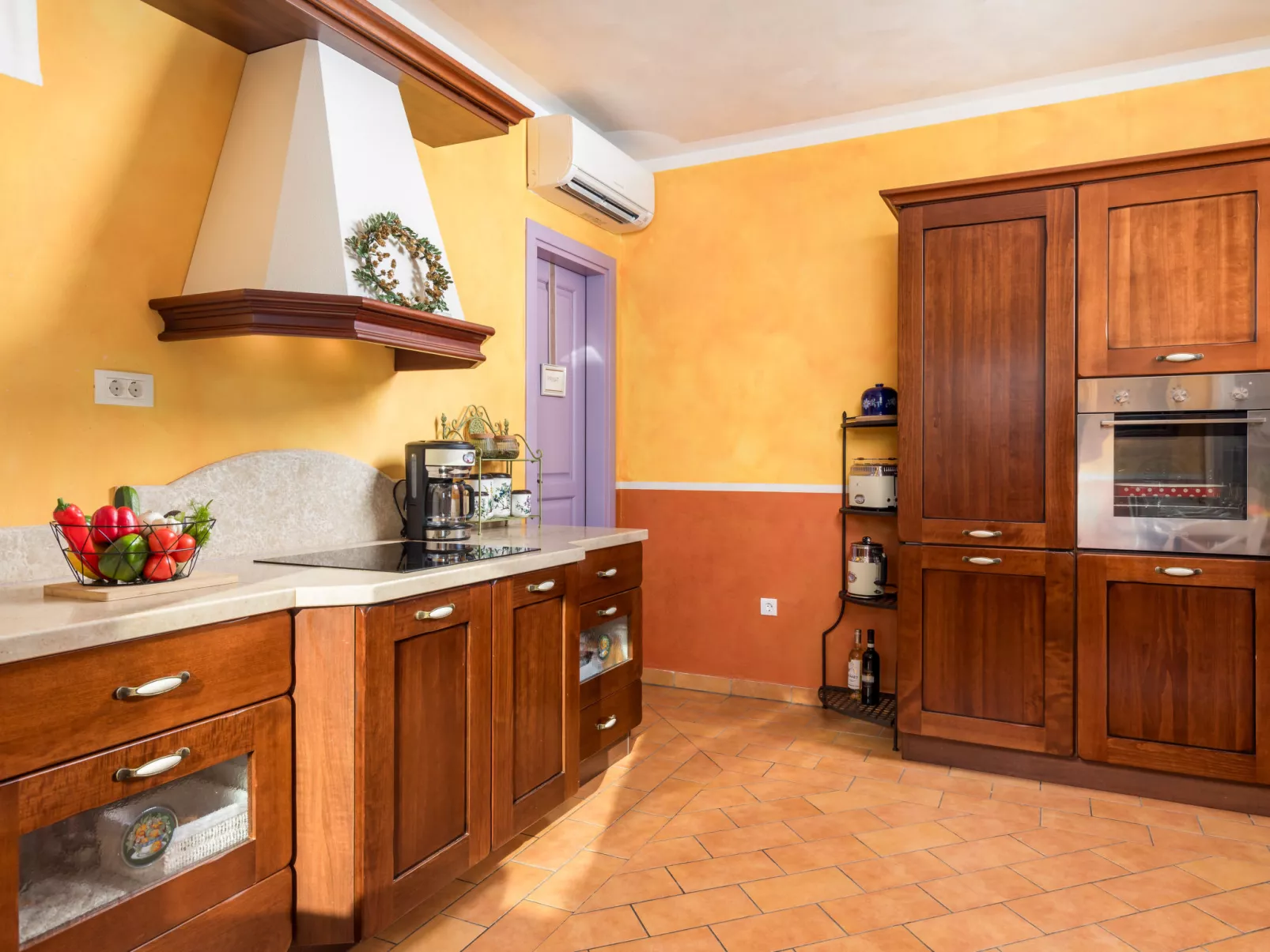 Villa Goretini-Inside