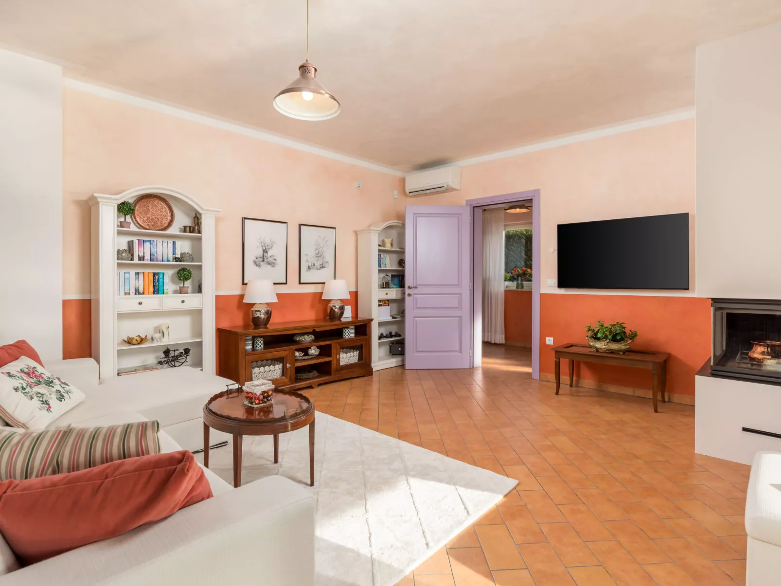Villa Goretini-Inside