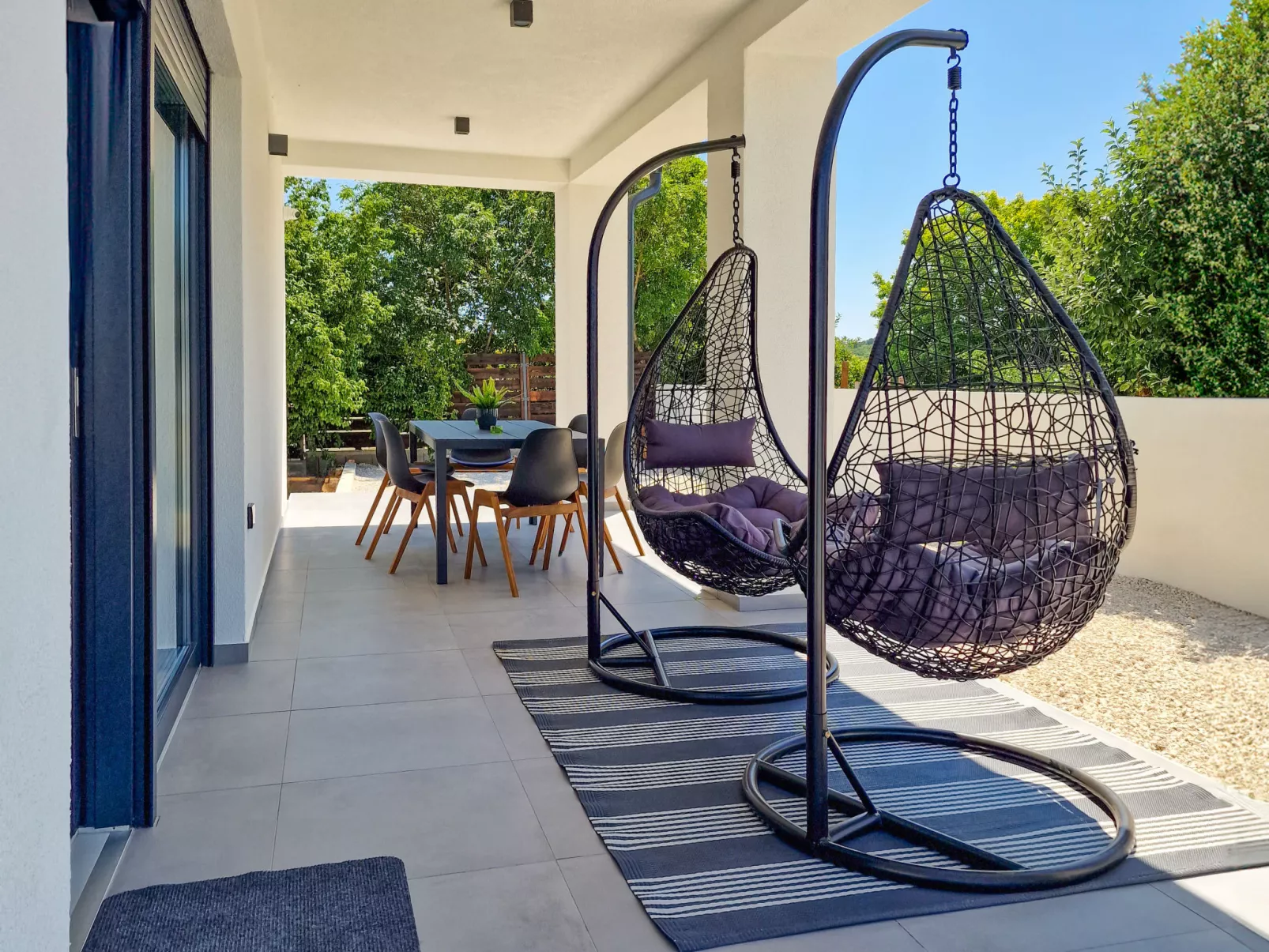 Villa 'M'-Outside