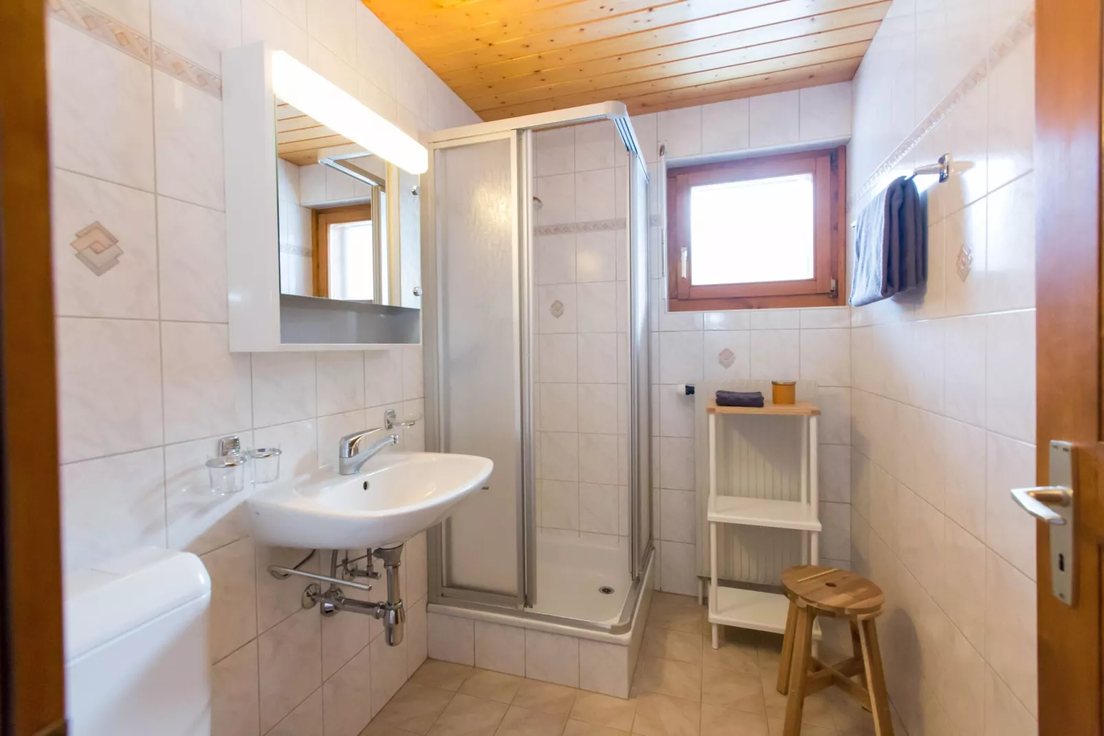 Apartment Ariana-Bathroom
