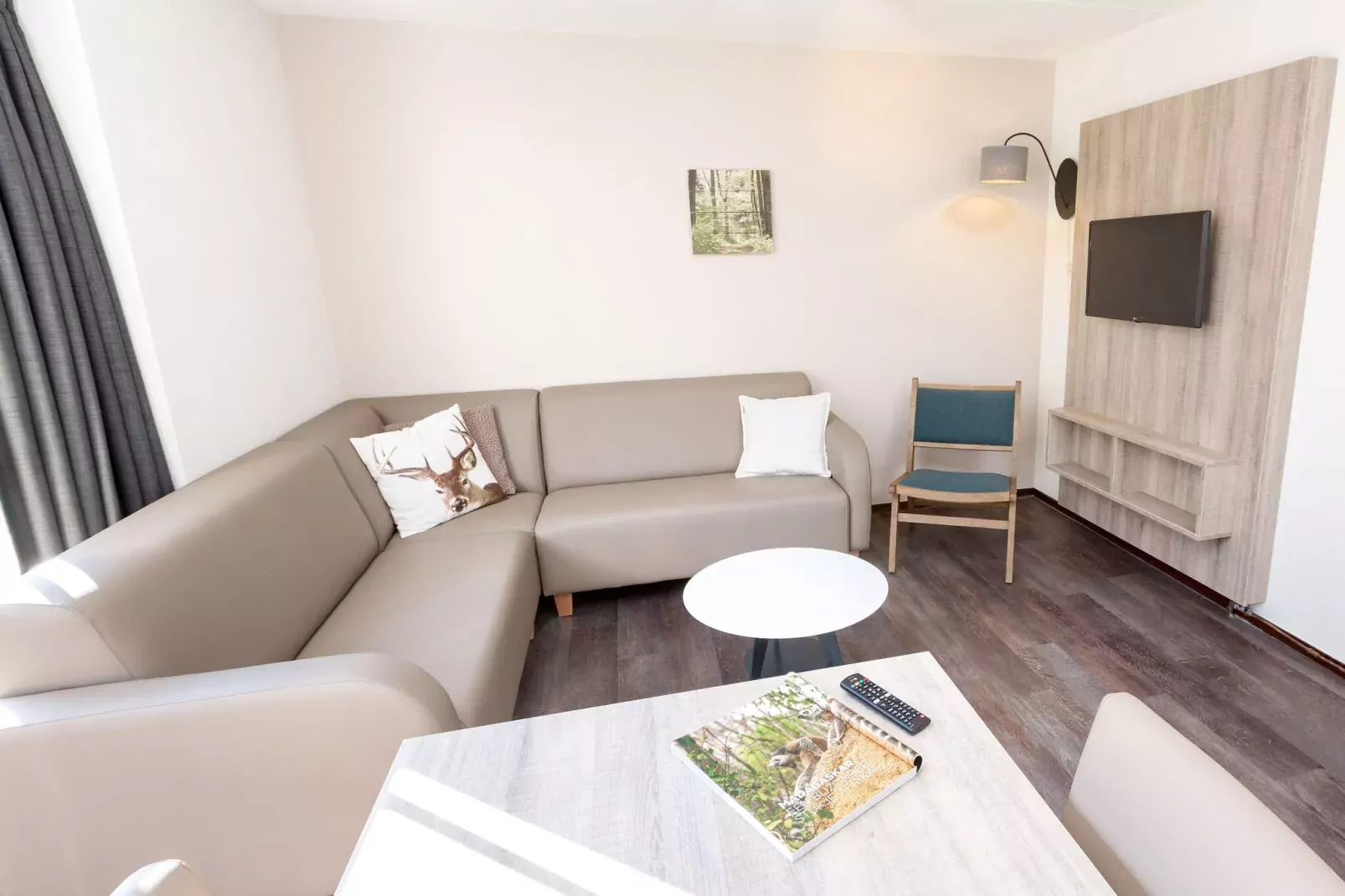 Vakantiepark de Katjeskelder 16-Wohnzimmer