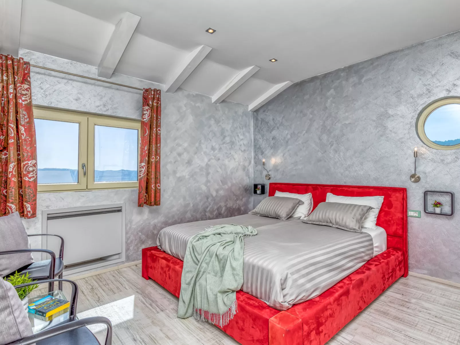 Villa Over the Hilltop-Inside