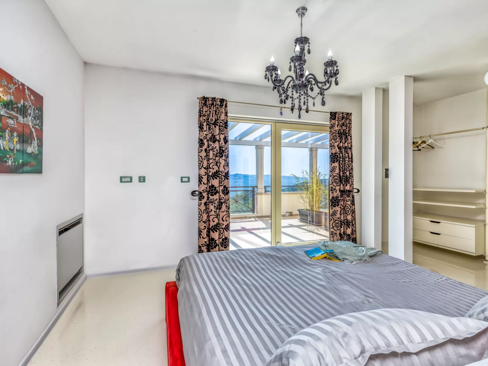 Villa Over the Hilltop-Inside