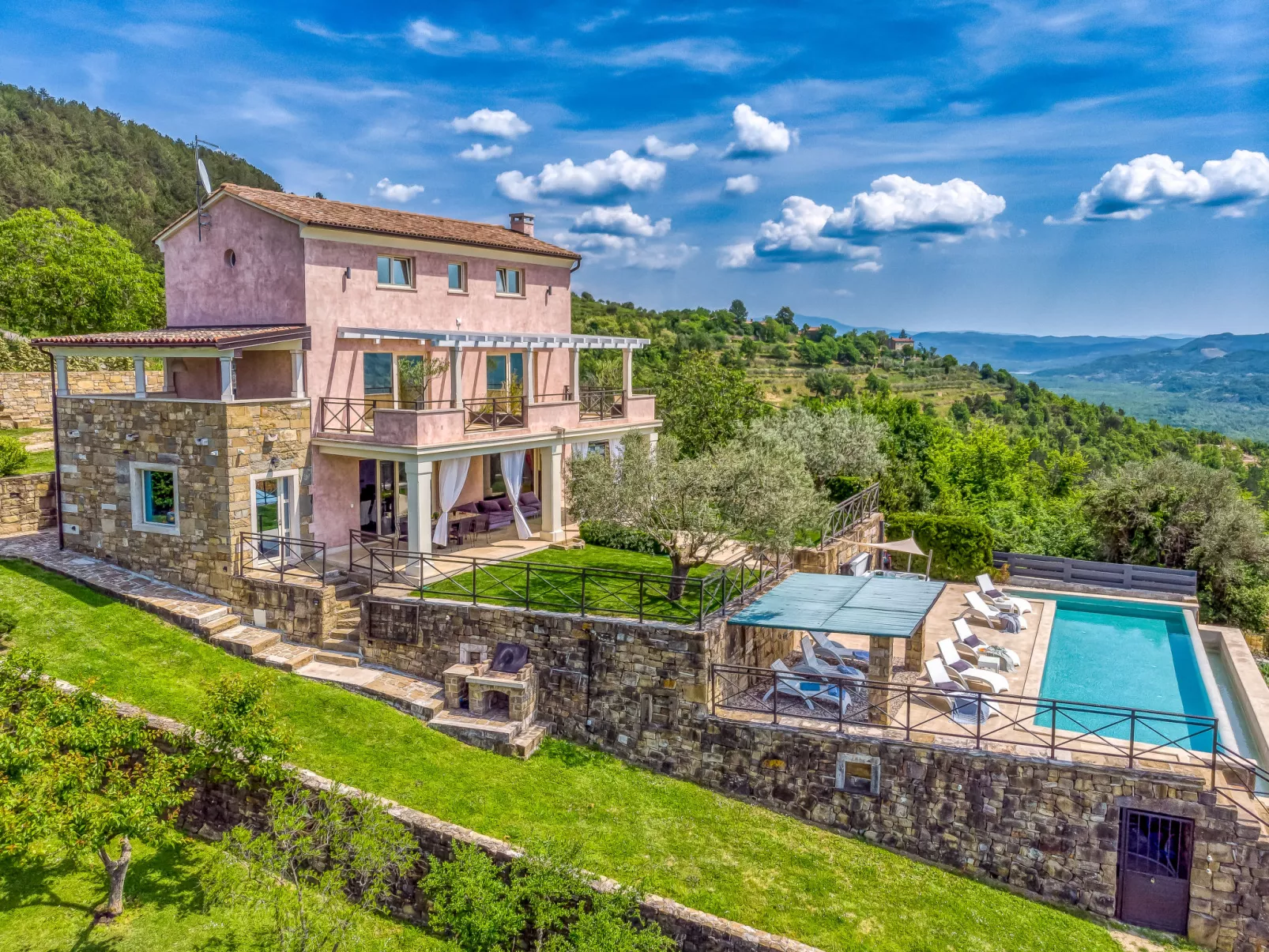 Villa Over the Hilltop-Outside