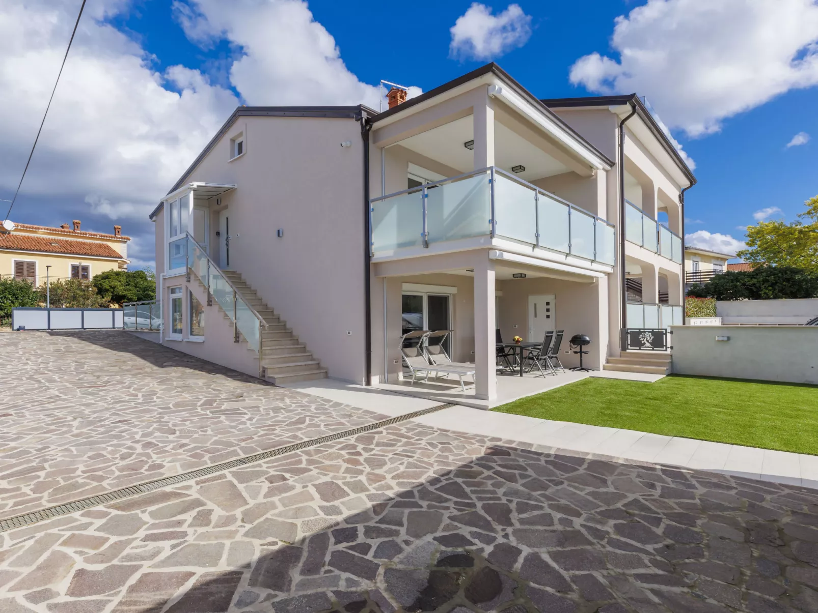 Villa Galici-Outside