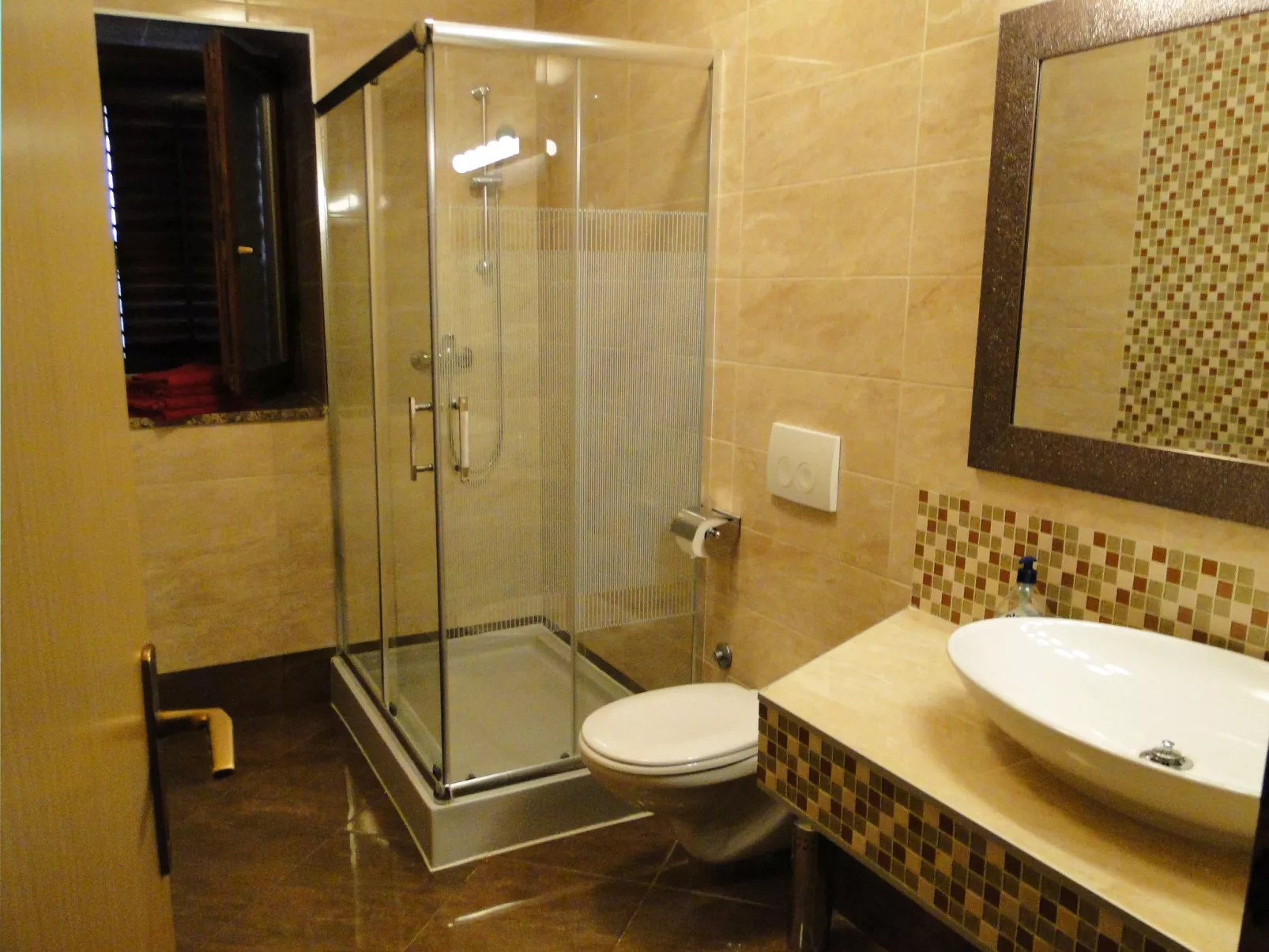Villa Maran-Inside