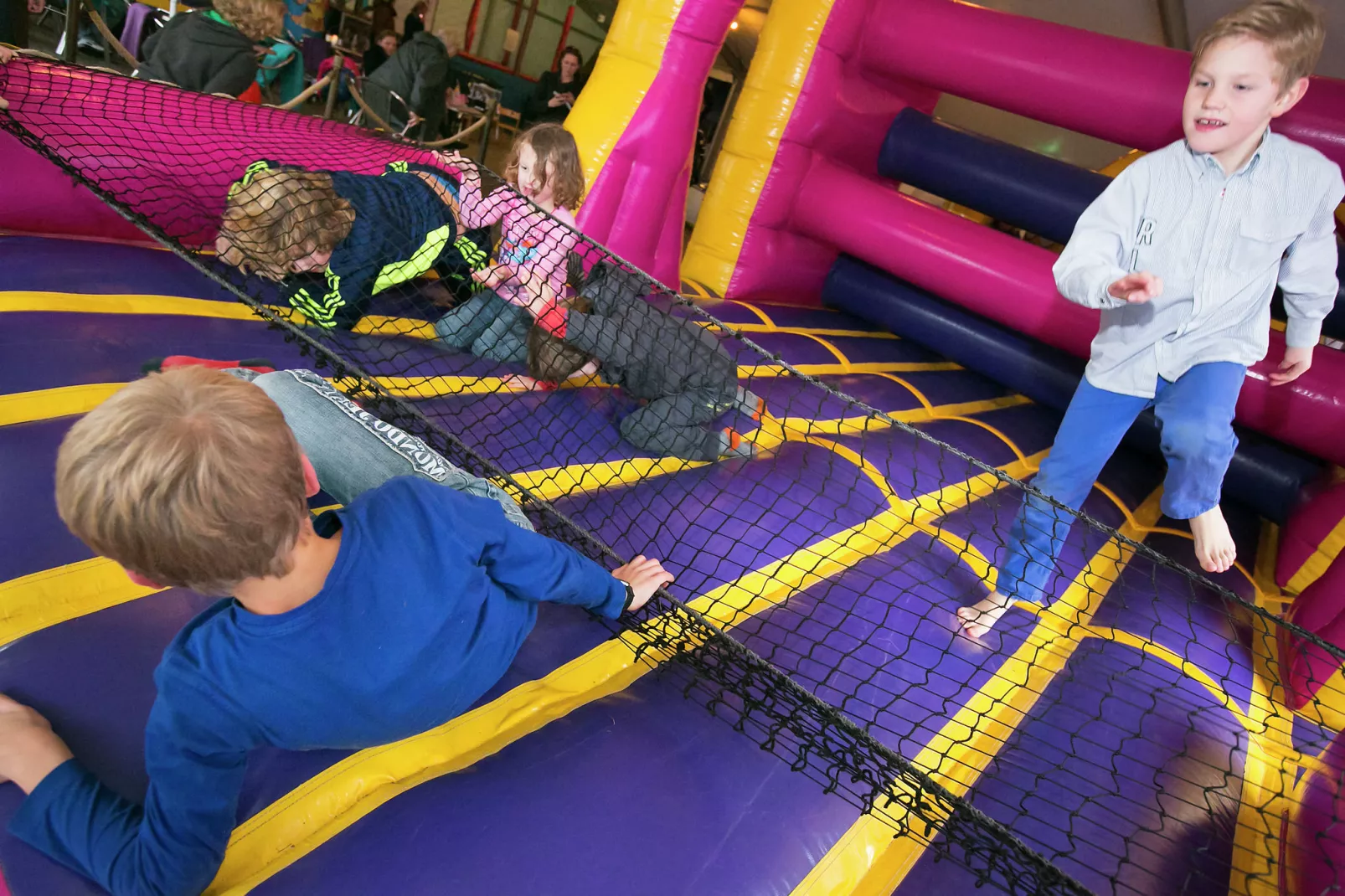 Vakantiepark de Katjeskelder 16-Parkeinrichtungen