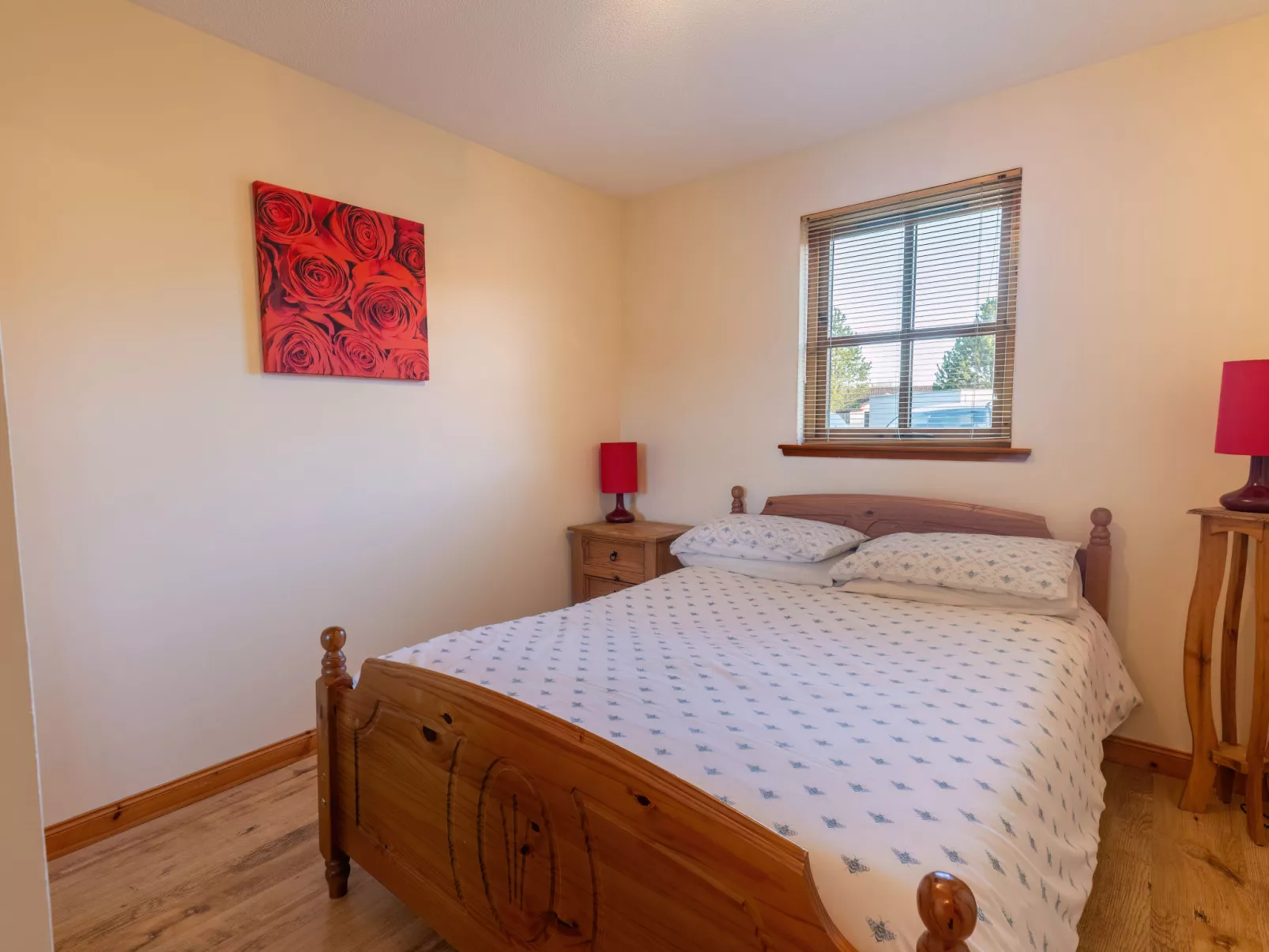 Miller Apartment-Inside