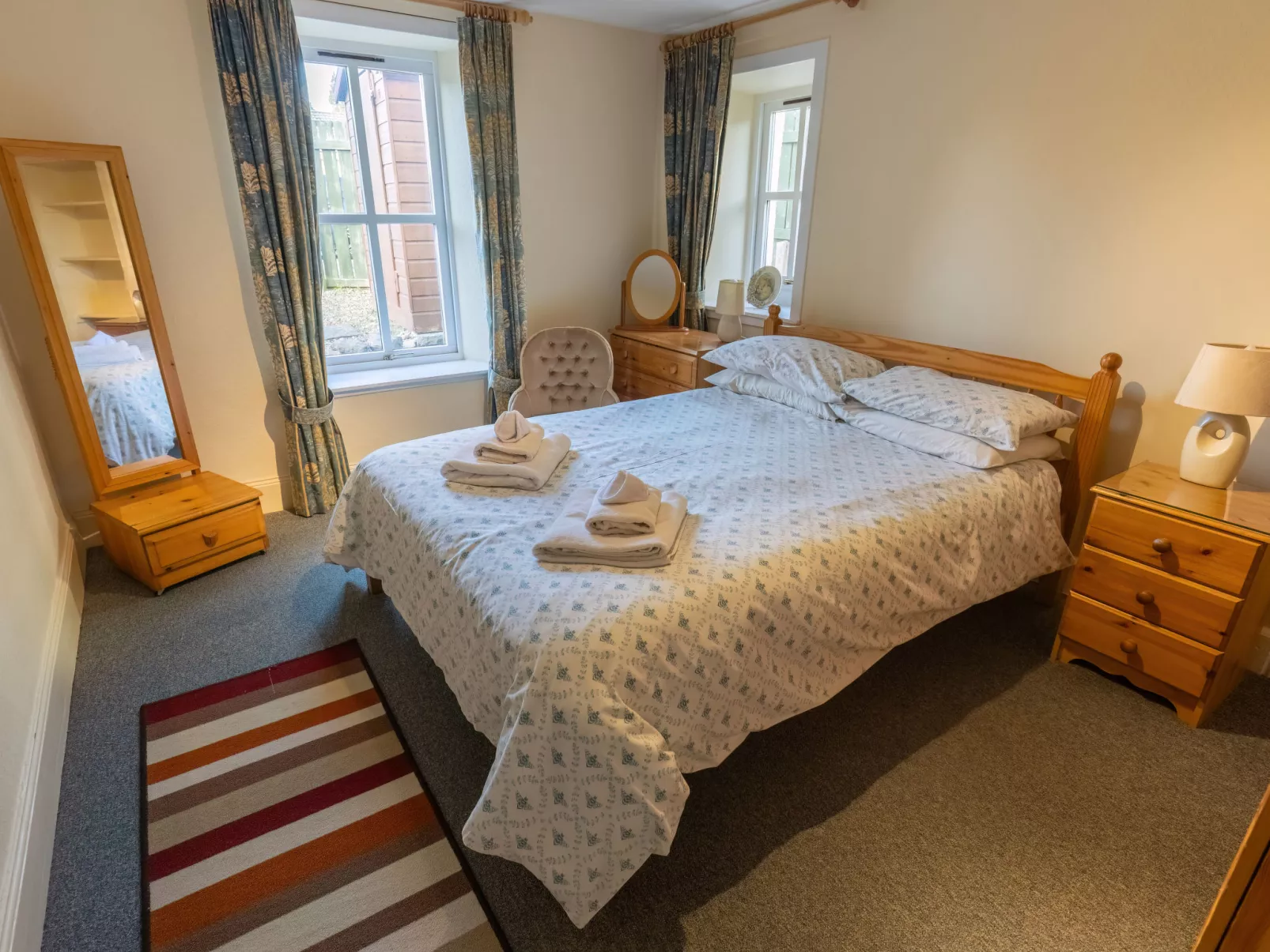 Old Lodge-Inside