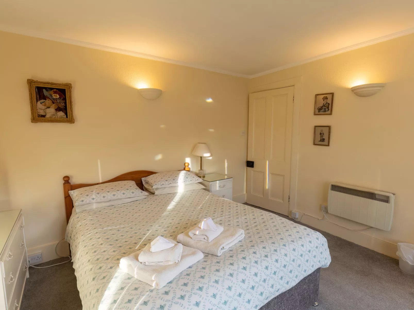 Old Lodge-Inside