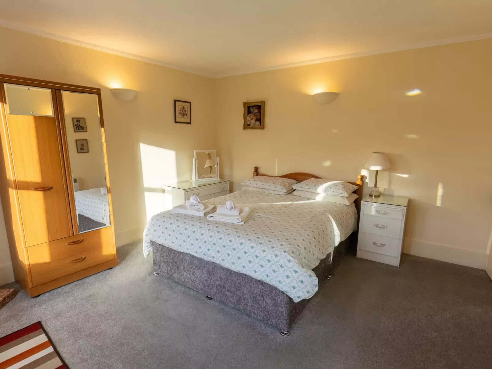 Old Lodge-Inside