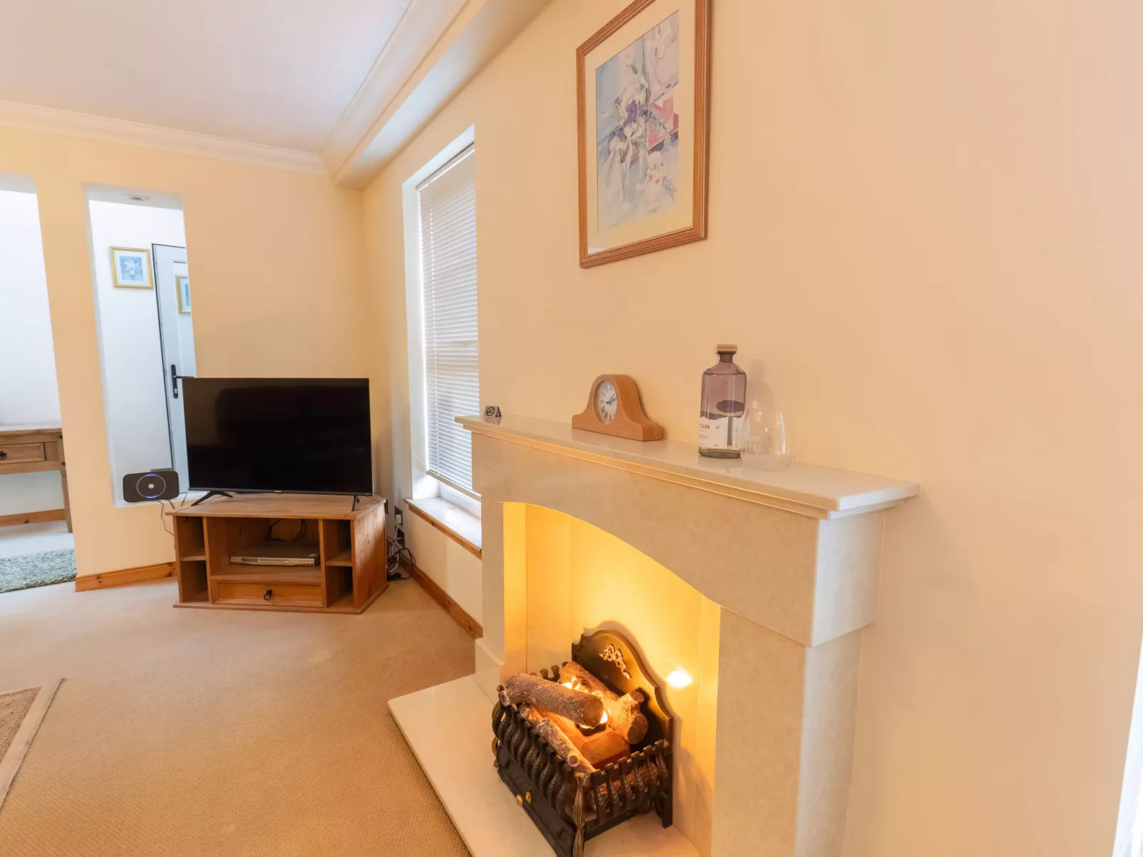 Lodge Road-Inside