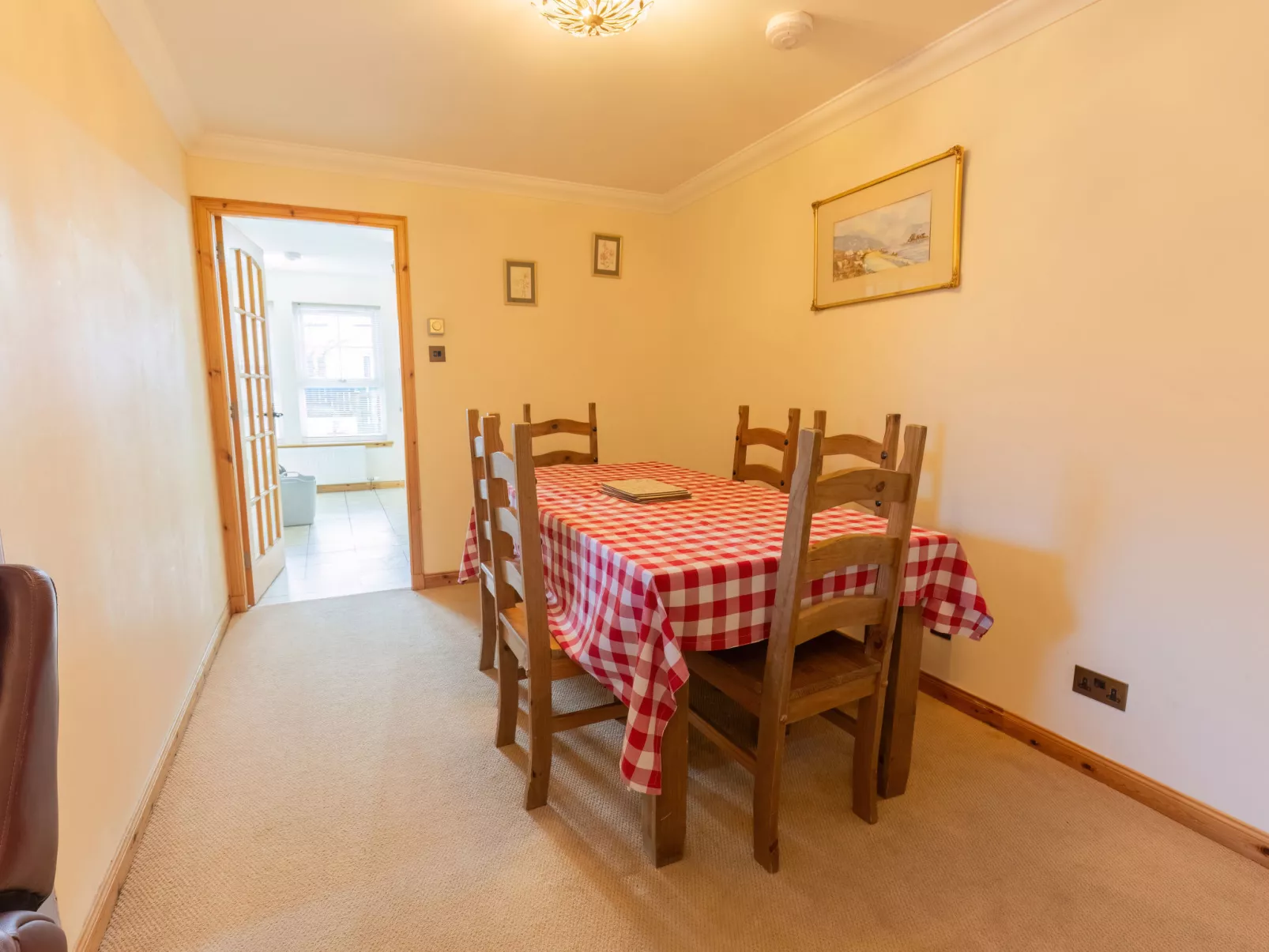 Lodge Road-Inside
