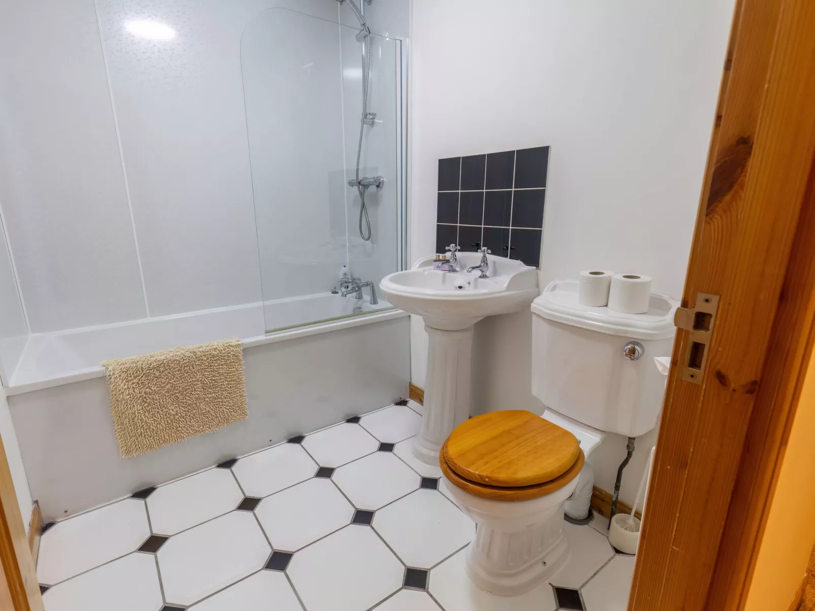 Ardness Place-Inside