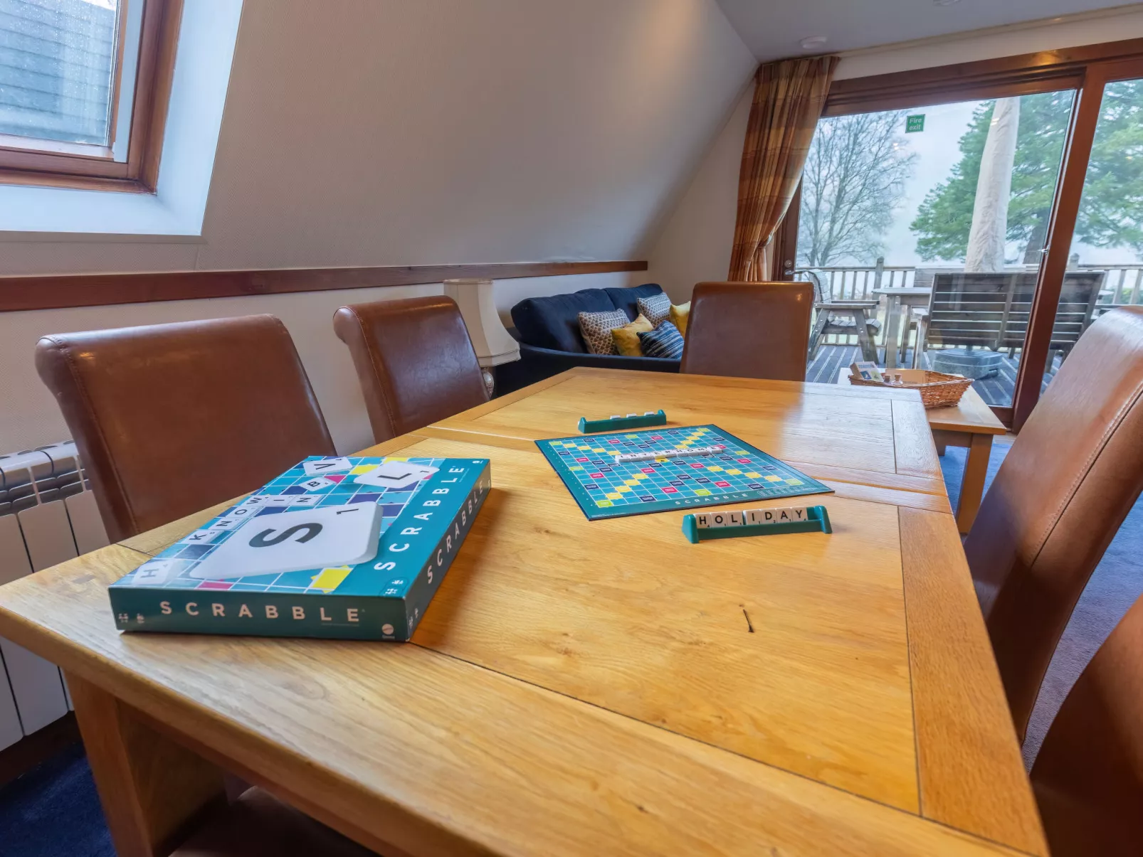 Ardlui Lodge-Inside
