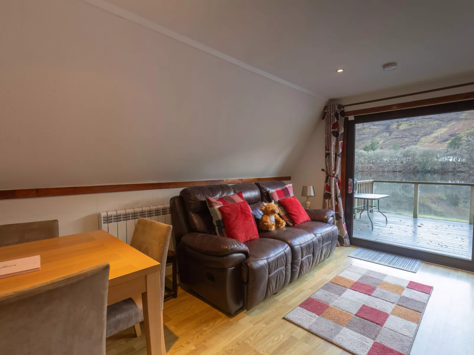 Lodge 26-Inside