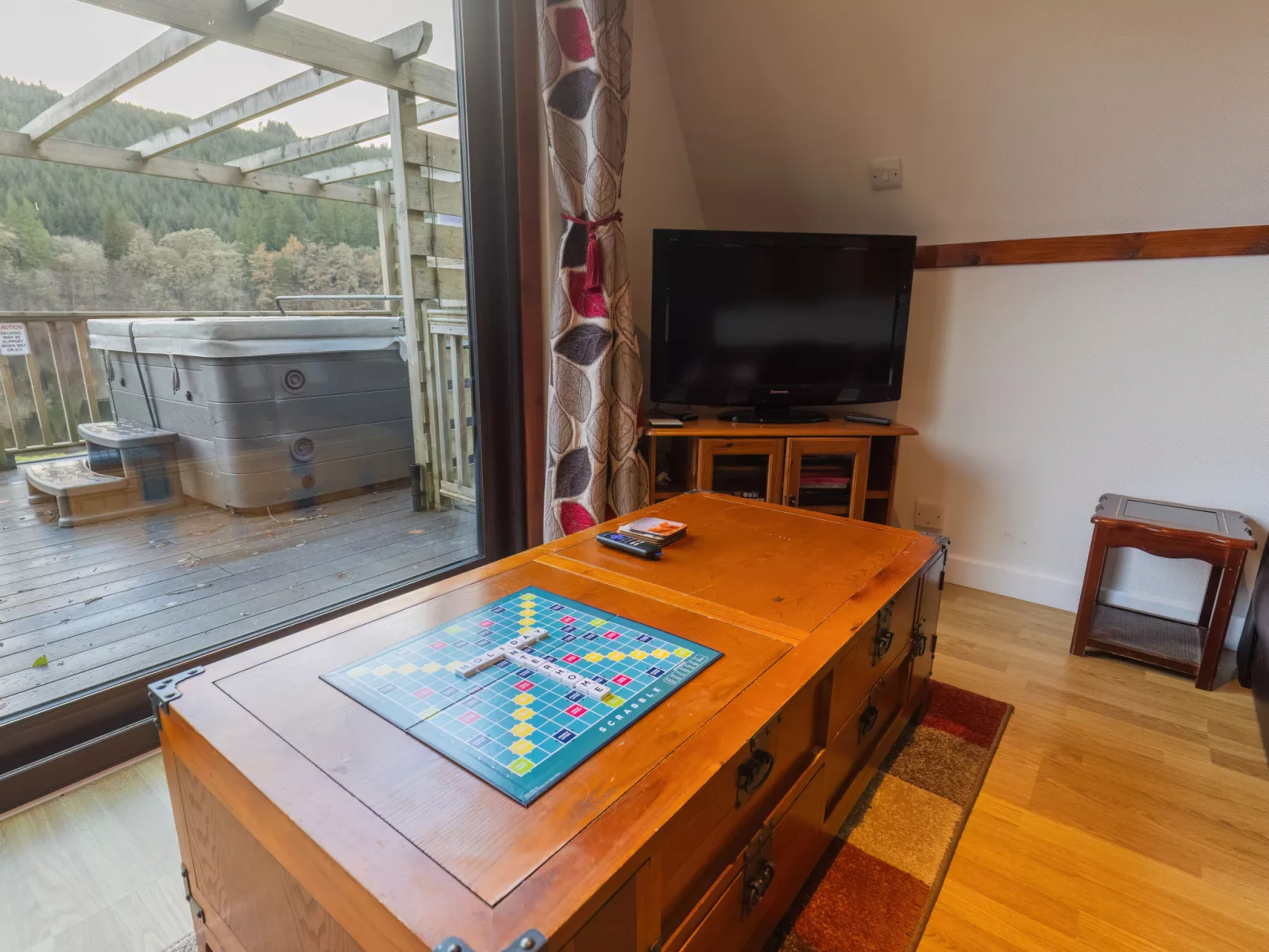 Lodge 26-Inside