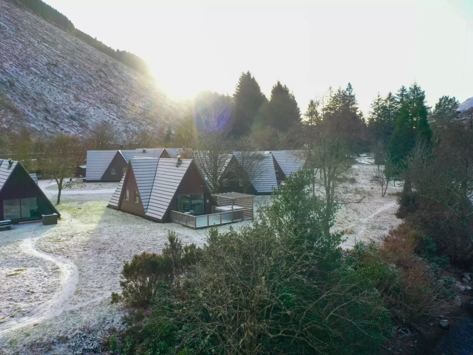 Lodge 4-Outside