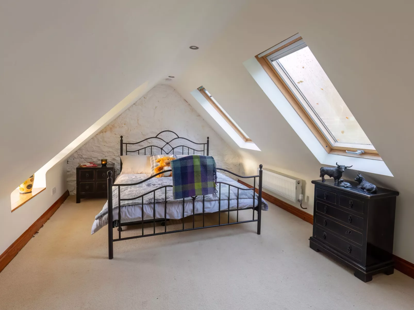 East Balcraggan-Inside