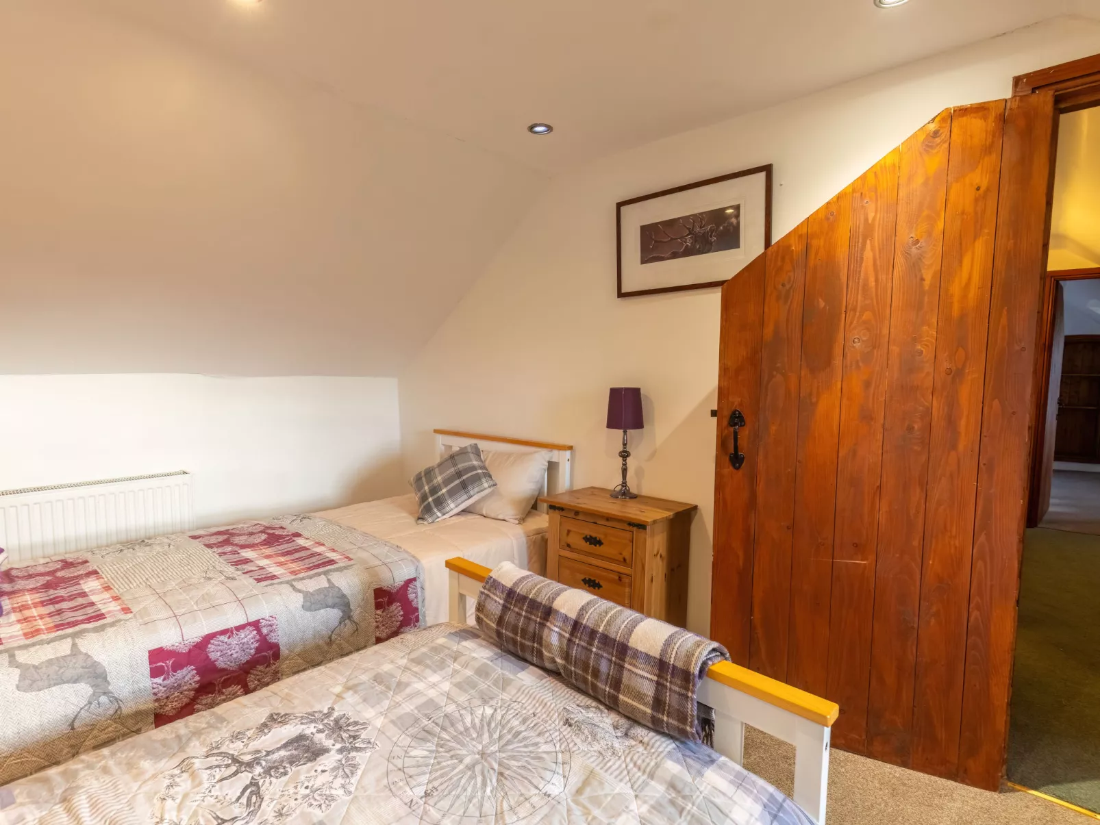 East Balcraggan-Inside