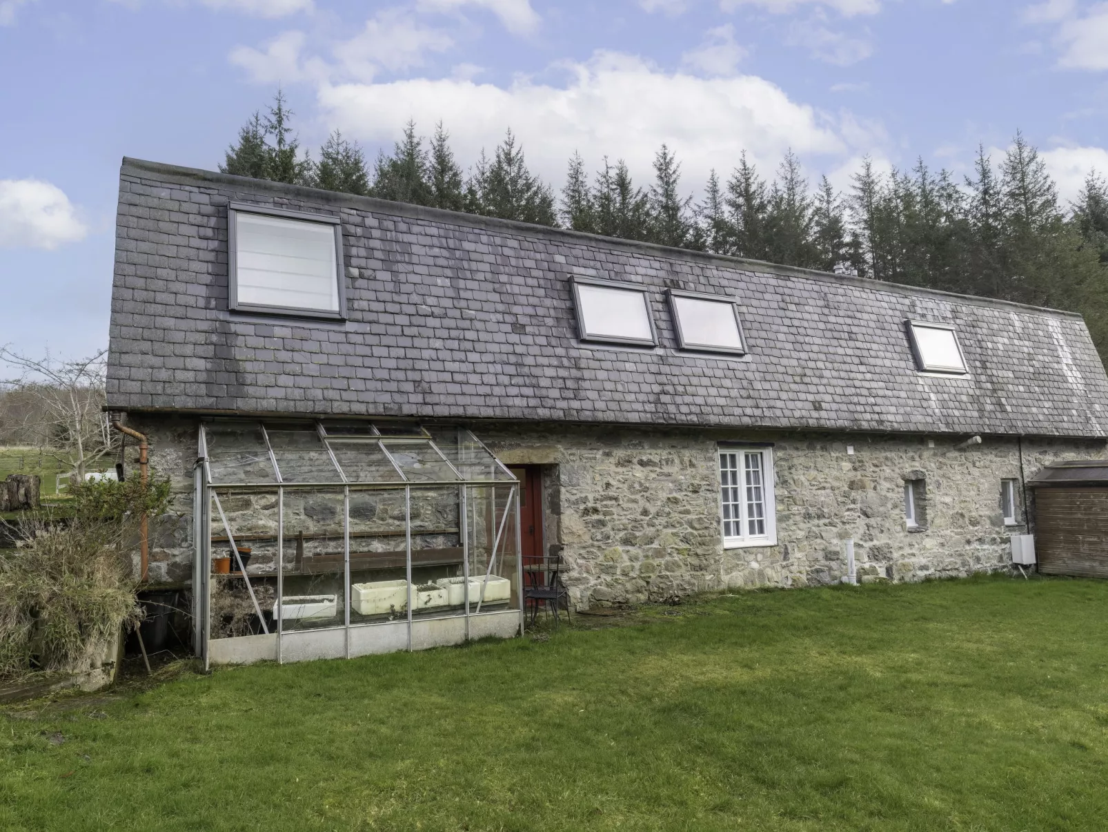 The Garden Room-Outside
