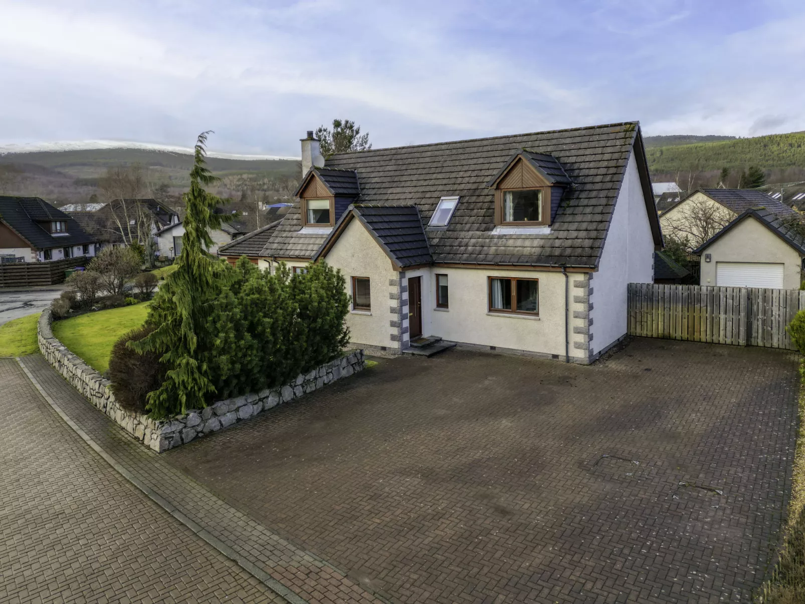 Craigmore Lodge-Draußen