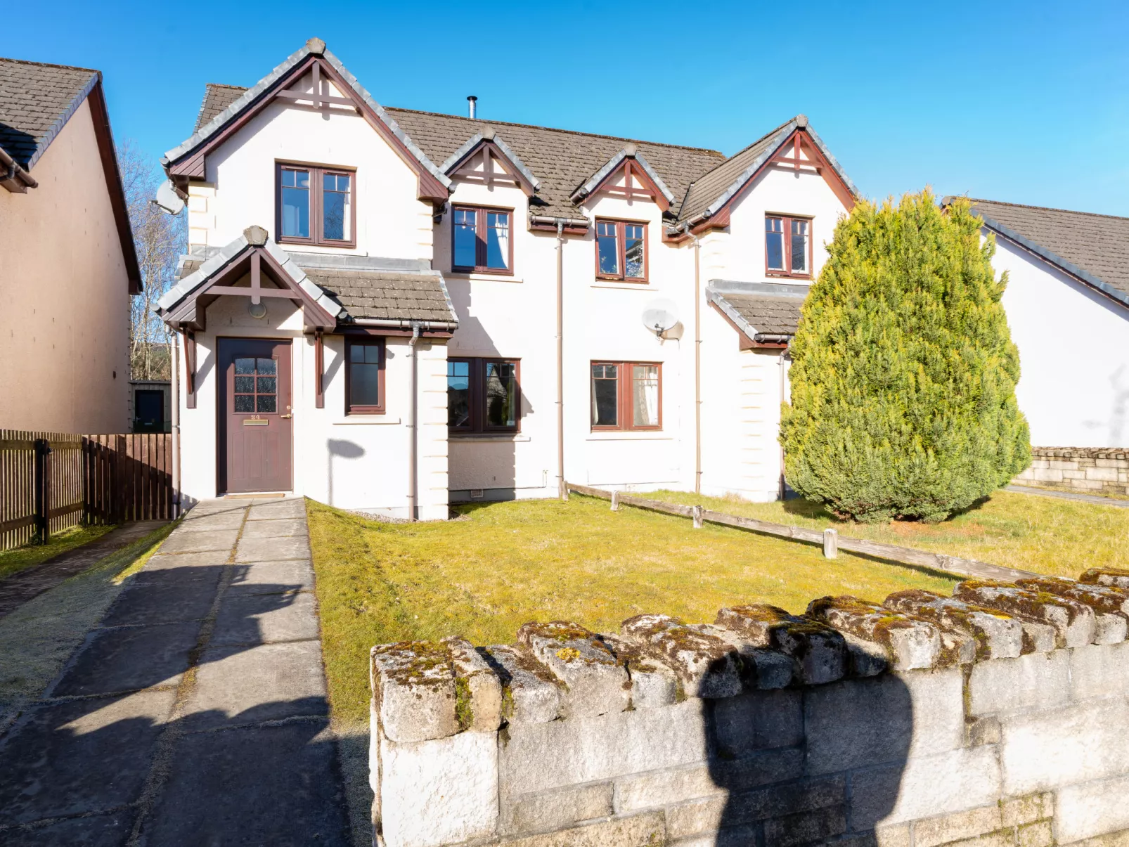 Cosagach Cottage-Outside