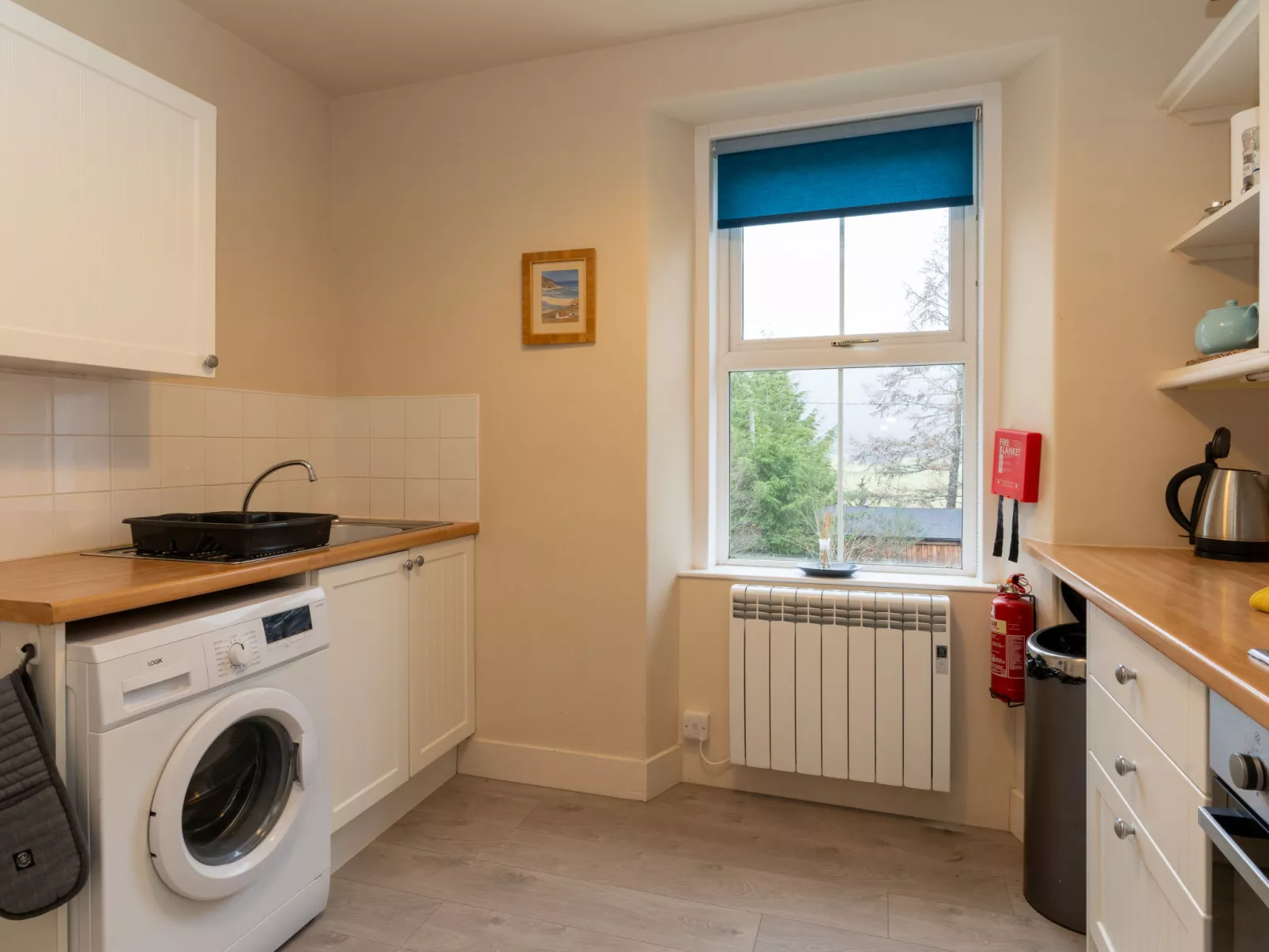 2 Railway Cottage-Inside
