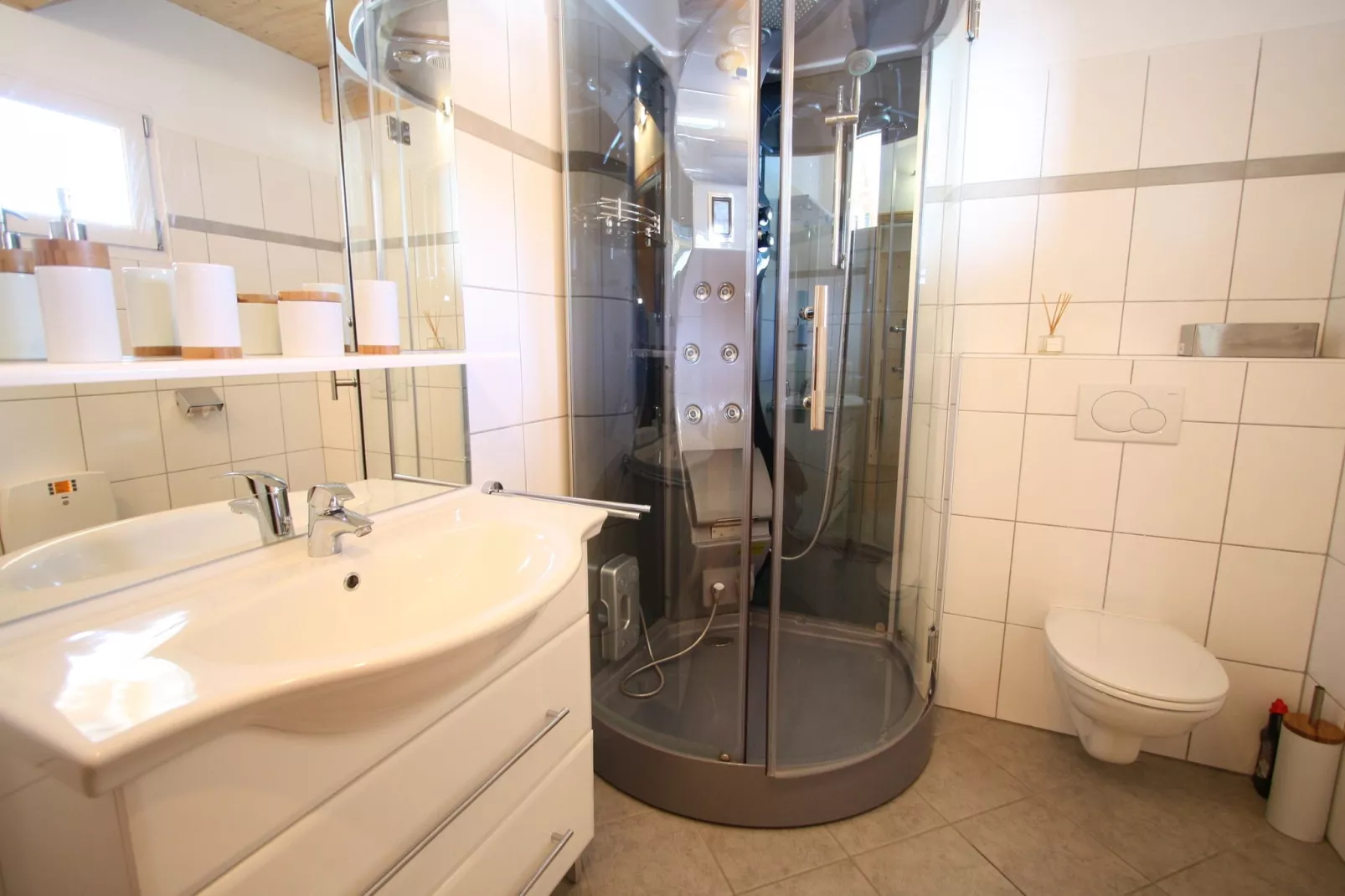 Chalet Zuckerhütl-Bathroom