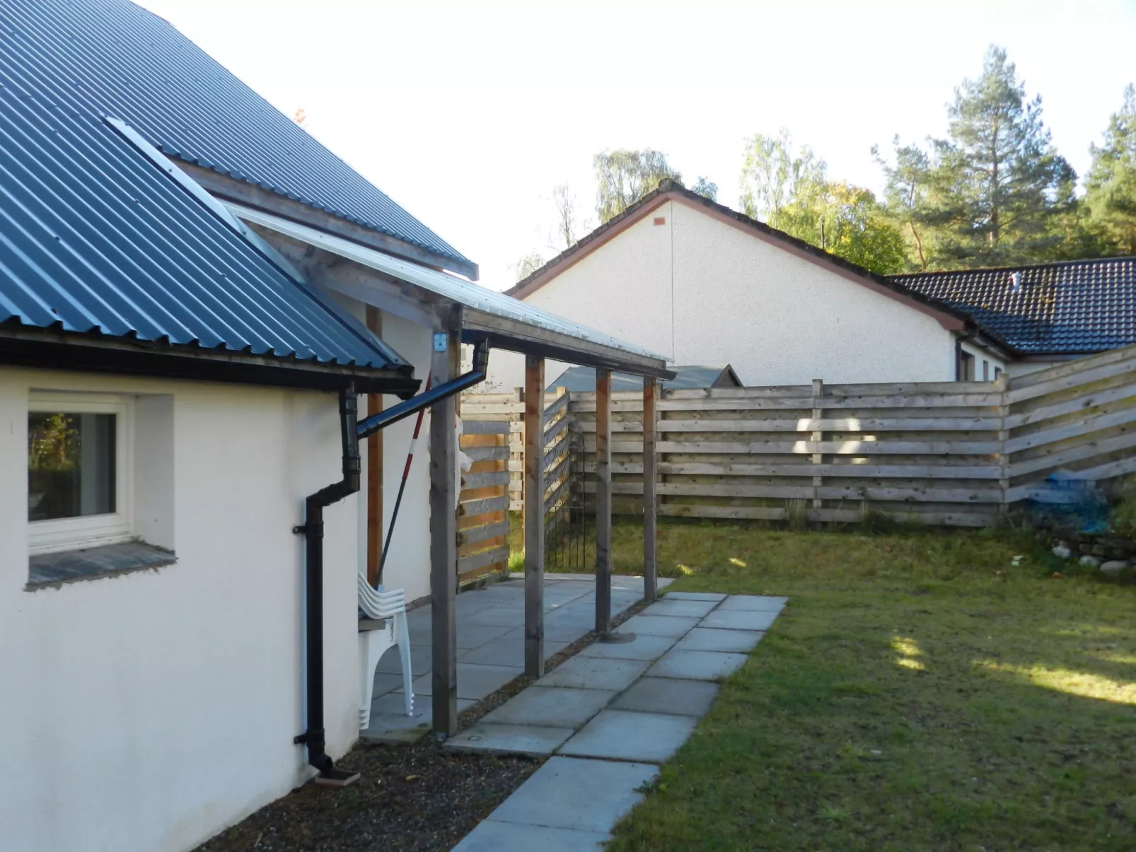 Muir Edge-Outside
