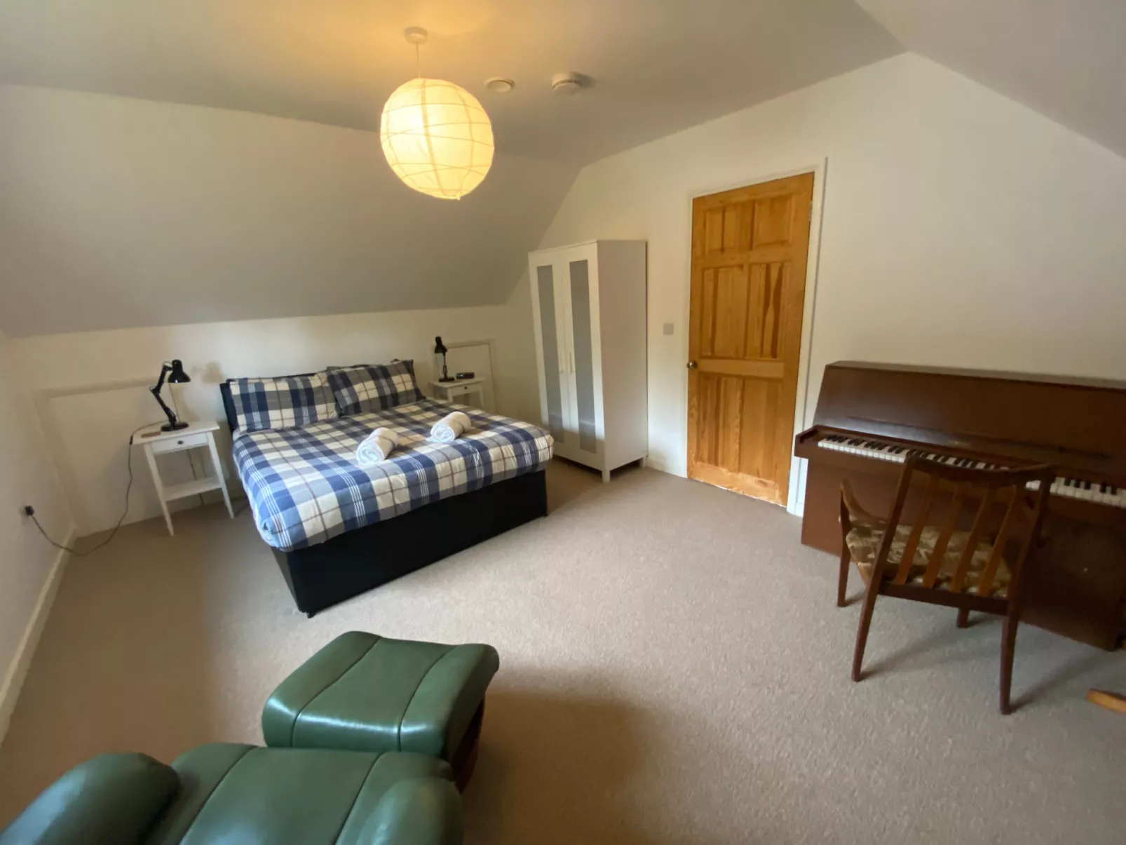 Muir Edge-Inside
